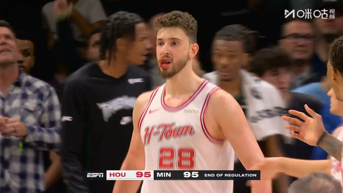 杜兰特传球失误致森林狼绝杀被盖帽 加时赛悬念