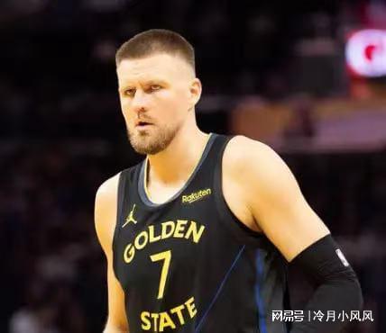 勇士双星闪耀掘金惨败 波尔津吉斯突破三分纪录