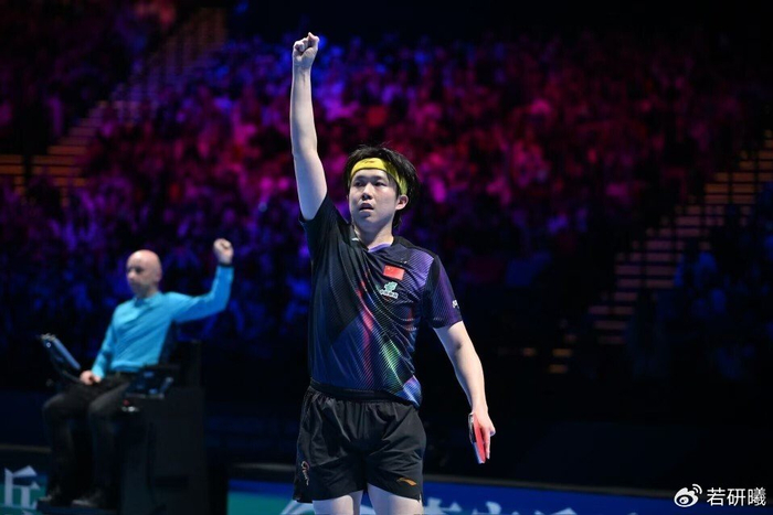王楚钦绝地反击逆转达科晋级四强 决胜局上演惊